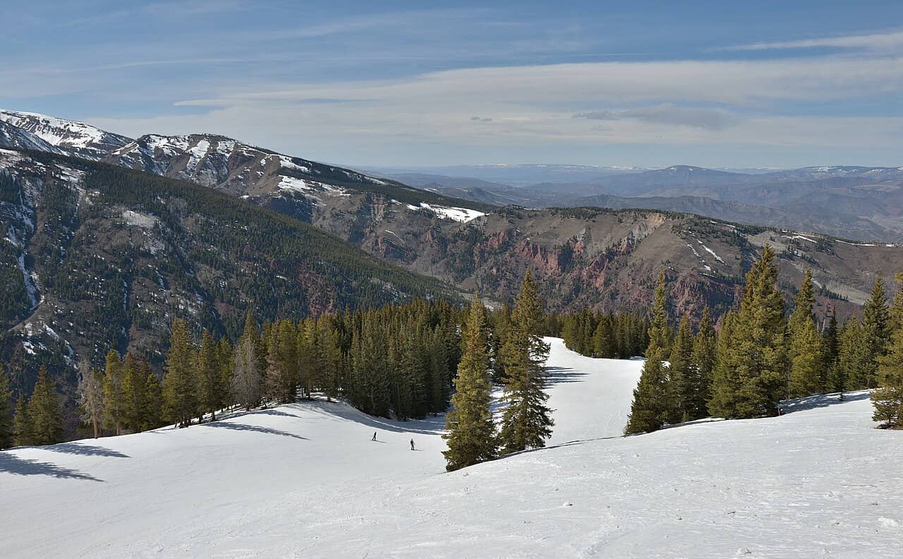 Aspen Highlands — CO ski resort in winter