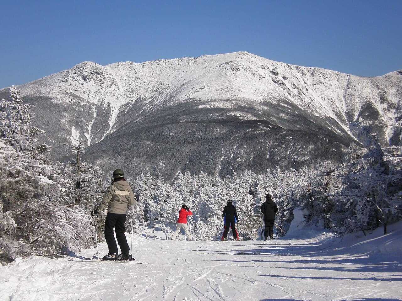 Cannon Mountain — NH ski resort in winter