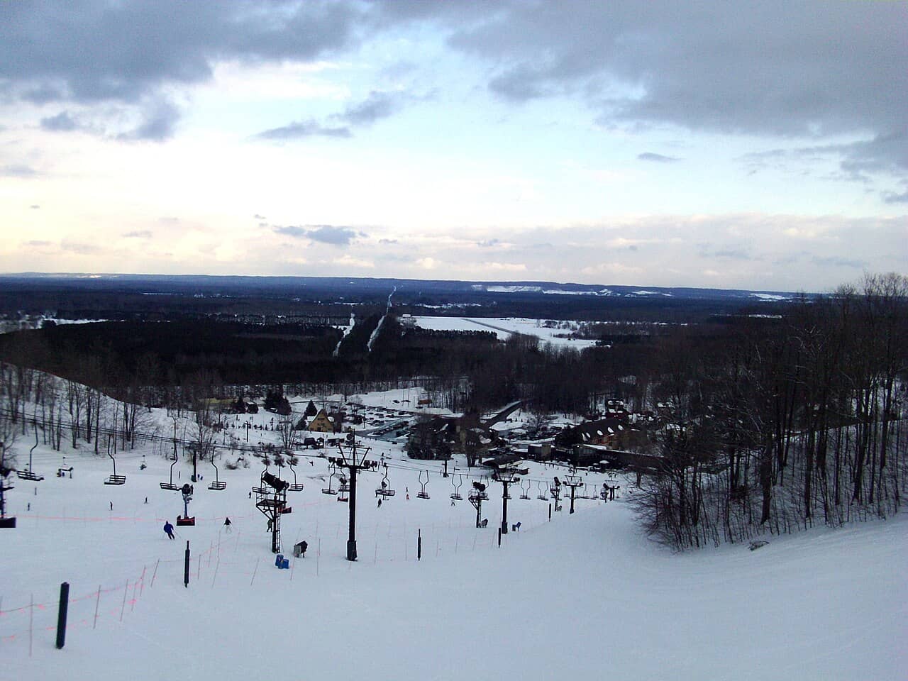 Crystal Mountain (MI) — MI ski resort in winter