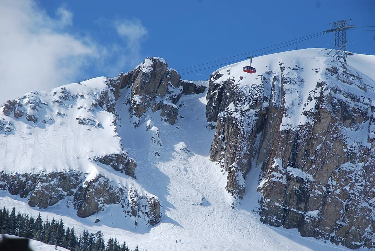 Jackson Hole Mountain Resort — WY ski resort in winter