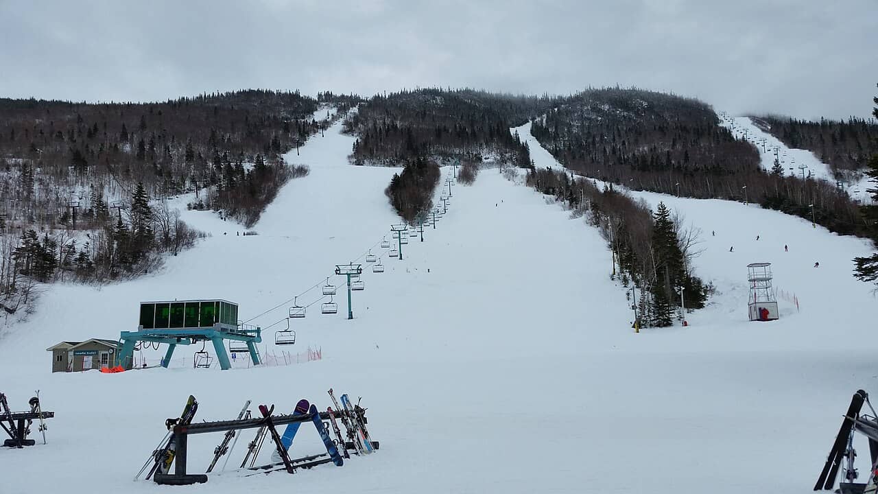 Labrador Mountain — NY ski resort in winter