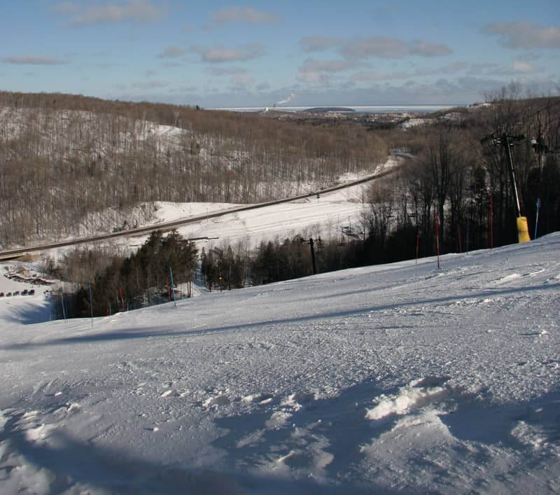Marquette Mountain — MI ski resort in winter