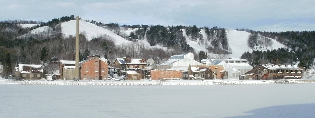 Mont Ripley — MI ski resort in winter