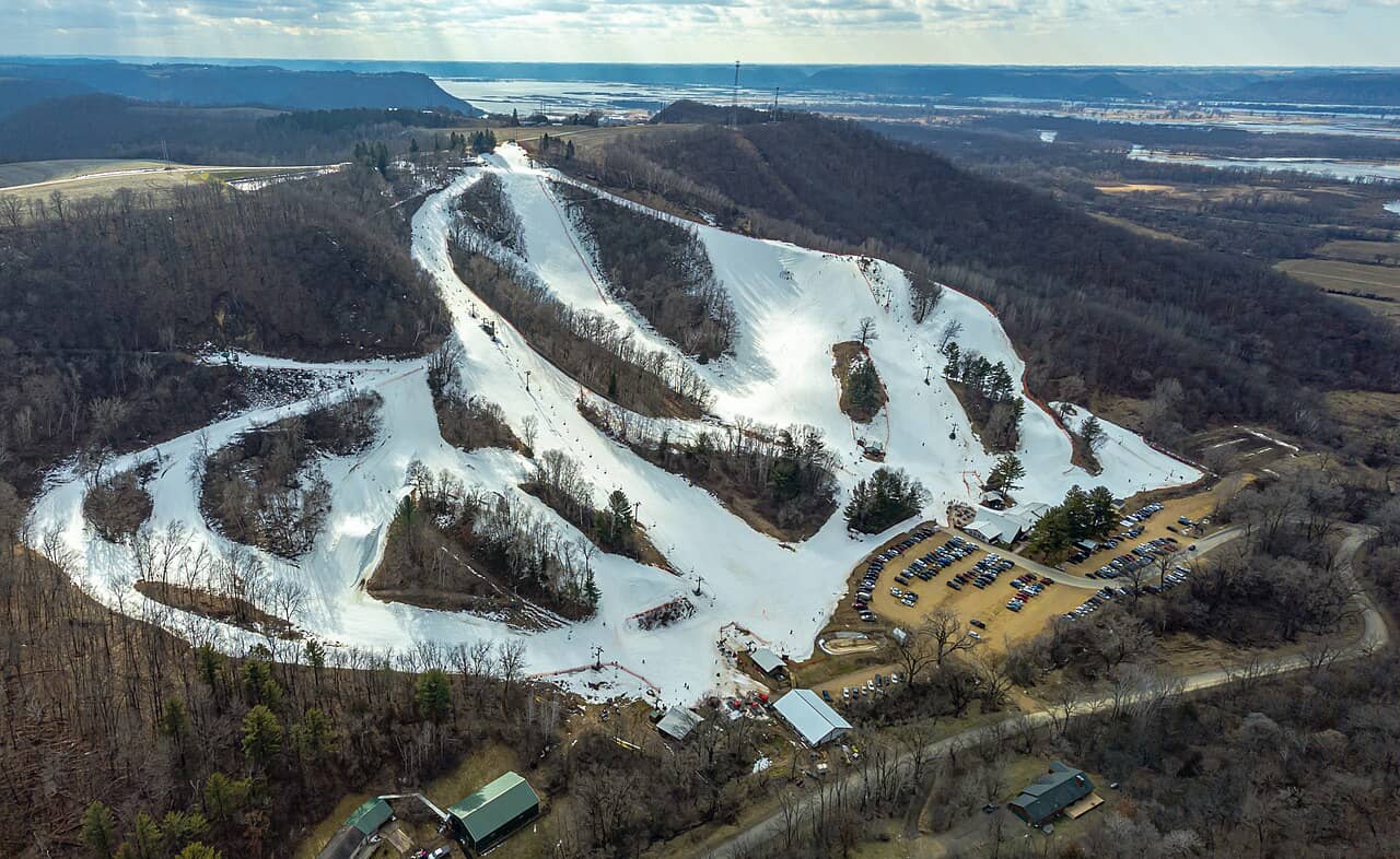 Mt La Crosse — WI ski resort in winter