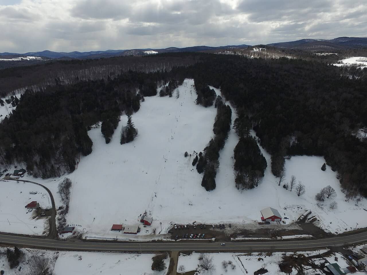 Northeast Slopes — VT ski resort in winter
