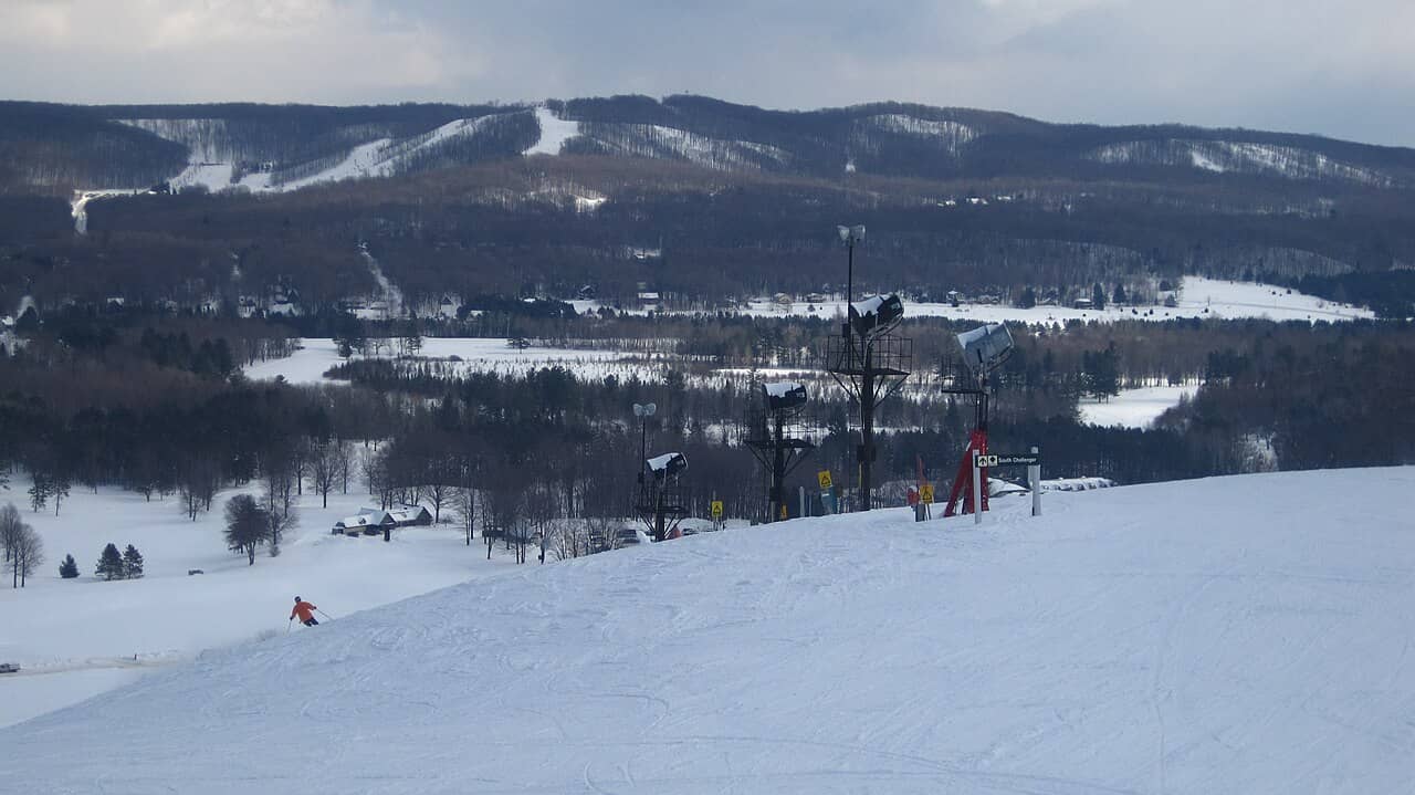 Nub's Nob — MI ski resort in winter
